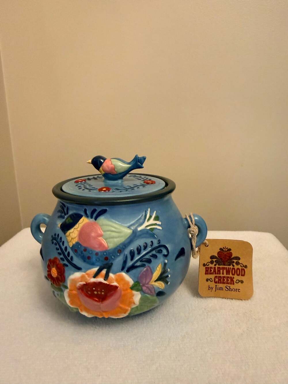 NWT Heartwood Creek by Jim Shore collection distributed by Enesco. blue ceramic